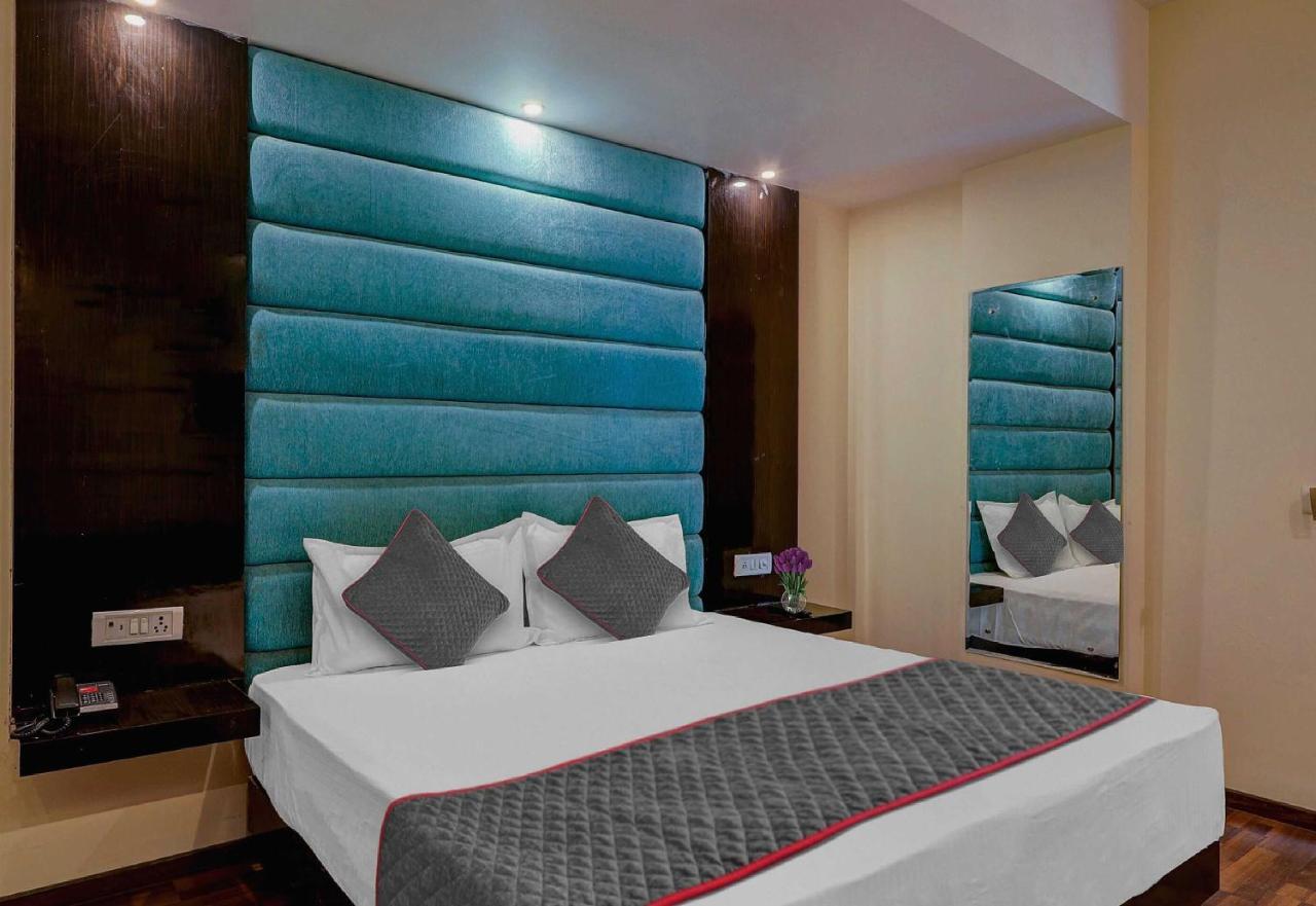 Townhouse Golden King Hotell New Delhi Exteriör bild