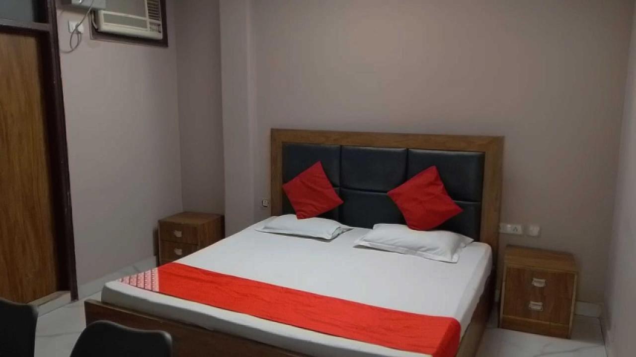 Townhouse Golden King Hotell New Delhi Exteriör bild