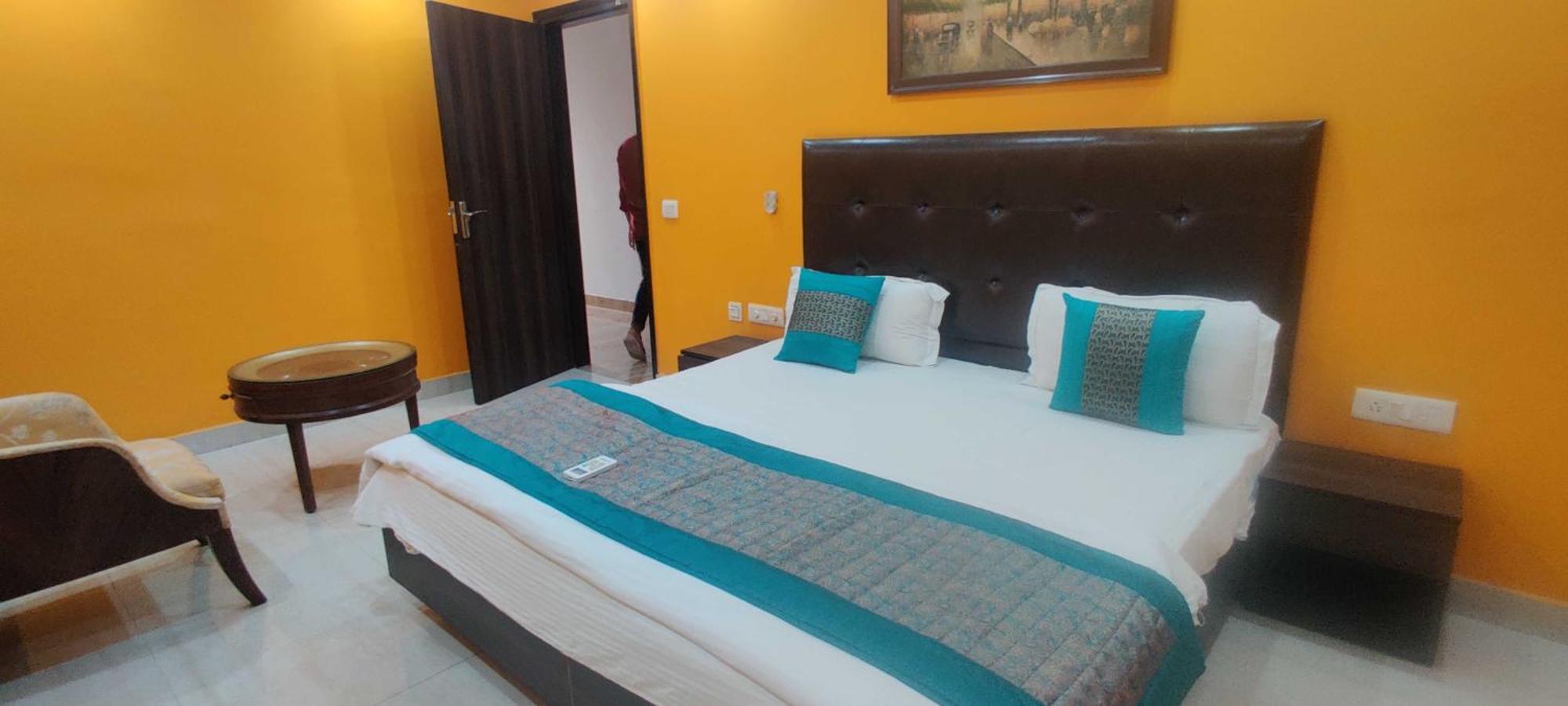 Townhouse Golden King Hotell New Delhi Exteriör bild